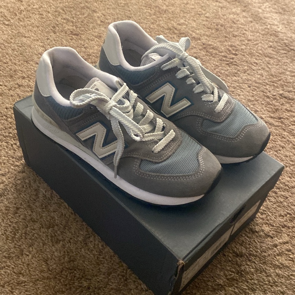 New Balance | Pre-loved History Class 574s Classics - Picture 3 of 11